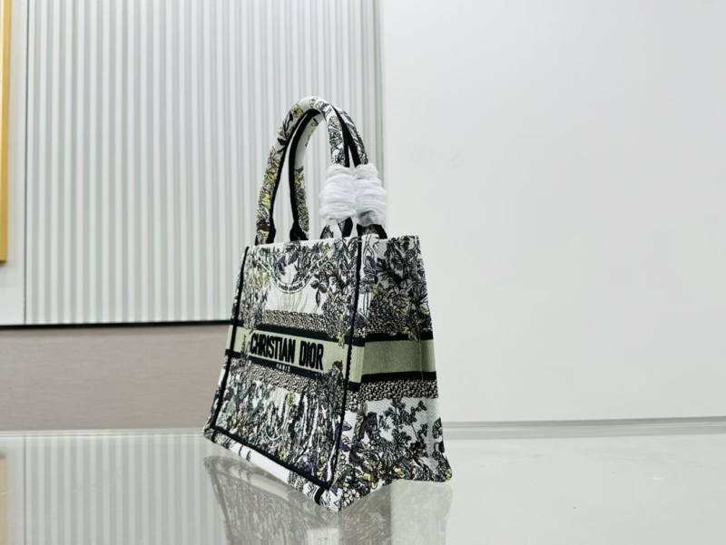 Dior Shopping Bags